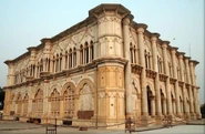 800px-Dayal-bagh-12