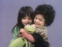 Kermit.Shola.Fannie.nextto.jpg