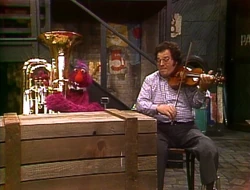 Tellyitzhak.jpg