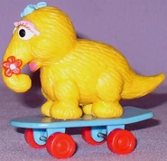 ApplauseAliceSkateboard