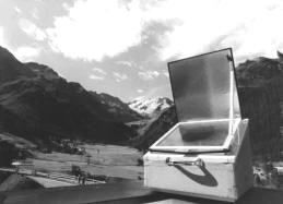 Box cooker in the Alps