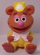 Hasbro1984BabyFozziePVC