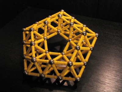 Pentagonal torus.jpg