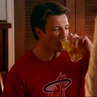 3x06-kevin-callis-tshirt.jpg