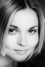 Karinefoviau.jpg