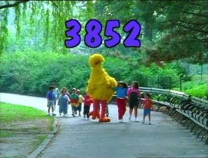 3852