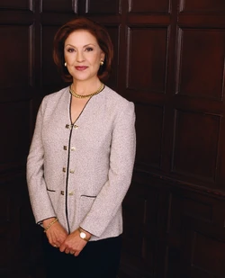 Emilygilmore1.jpg