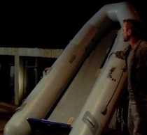 4x08 Ship's tender.jpg