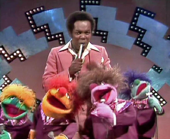 File:Groovy People.JPG