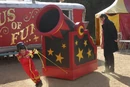 Circus, Circus (21)