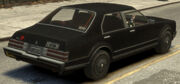 RomansTaxi-GTA4-rear