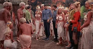 Vaaliens dans leur village