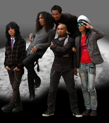 Slank 000