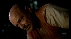 1X19-LockeIsland.jpg