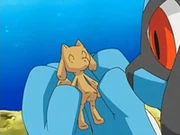 EP540 Figura de Riolu en sus manos