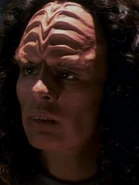 B'Elanna Torres klingonische Hälfte
