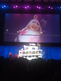 Riverboat-piggy