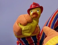 3939.Ernie3