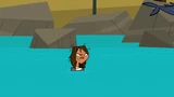 CourtneyInWater