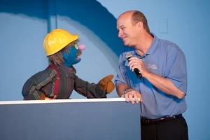 Mark-rose-and-bif-stage.jpg