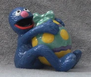 Enesco1994GroverEggFigure