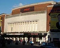 200px-Hammersmith Apollo 2008 06 19