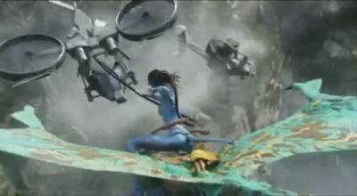 Neytiri flying Mountaign Banshee