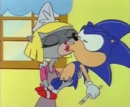 Roxy kiss