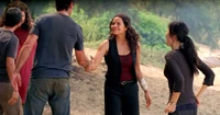 6x07 MeetingsAndReunions.jpg