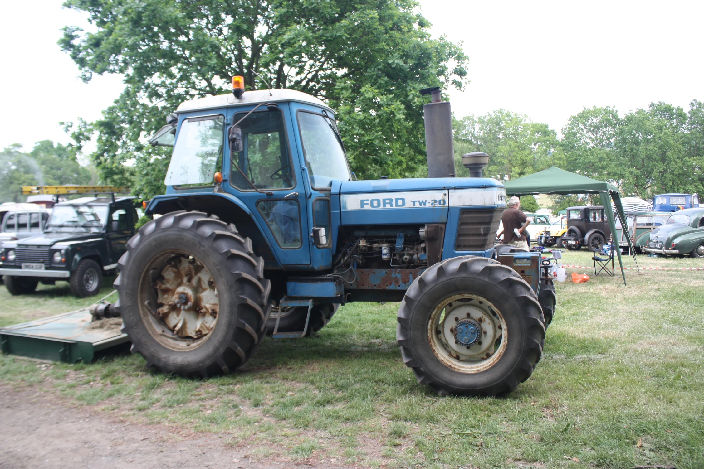 Ford Tw 20