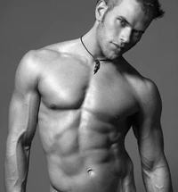 Kellan-lutz-emmett-and-kellan-obsession-6658840-435-600