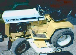 International Cub Cadet 126 1970