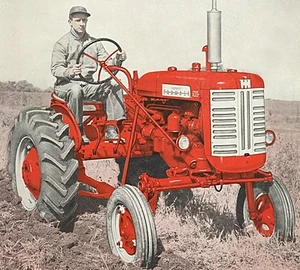 McCormick Farmall 130 1957