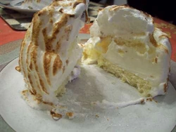 Merengue layered cake