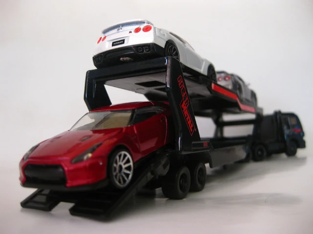 File:R35 Roll Out.JPG