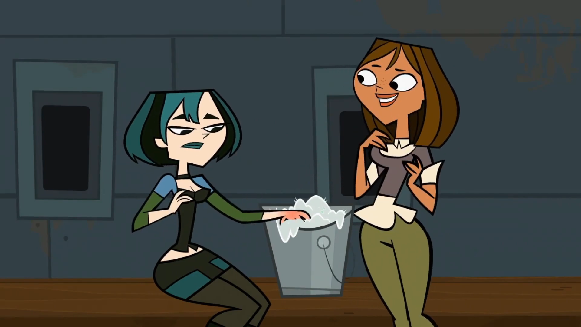 Courtney And Gwen Total Drama Wiki