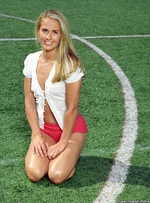 1225038351 Heather Mitts