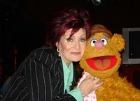 JKL-SharonOsbourne-Fozzie-(2005-05-13)