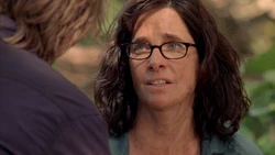 6x08 Zoe.png