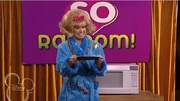 Dumbblondfrozendinners1.jpg