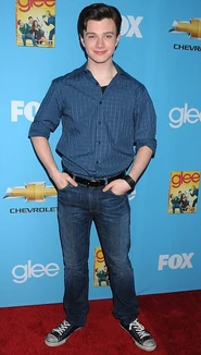 Chris-colfer-gleeredcarpet