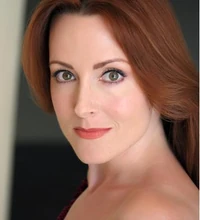 Laura Dickinson