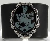 Cullen Crest- Edward, Emmett, Jasper