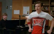 Glee-kurt-house-is-not-a-home