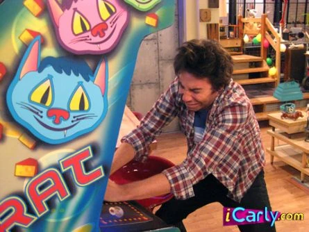 Pac+Rat+Icarly