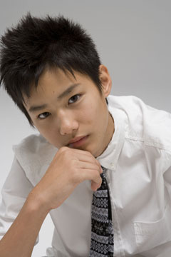 短髪・坊主のイケメン俳優ヘアスタイル画像
