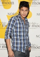 Bronson Pelletier 6