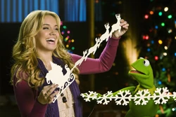 Tiffany-thornton-04