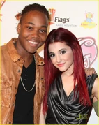 Ariana-grande-school-gyrls-premiere-01