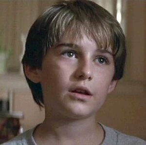 Miko Hughes Doblaje Wiki